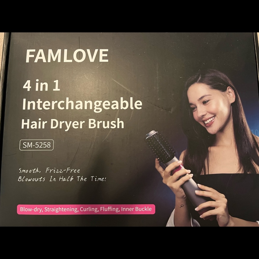 Famlove 4 in 1 hair tool